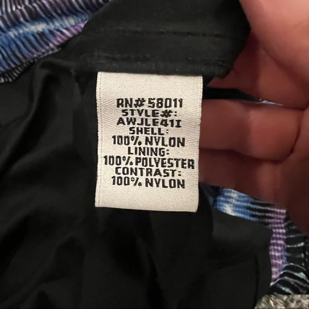 Gorgeous Halter Gown - Picture 7 of 8